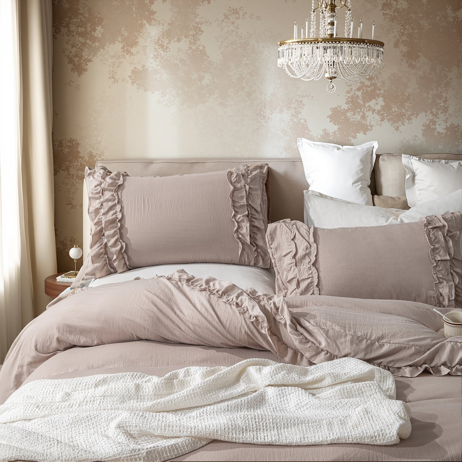 Boho Ruffled Comforter Set Super Soft Cozy Bedding Set with Pillowcases Elegant Chic Bedroom Decor Rustic Farmhouse Quilt Comforter 3 Pcs Set