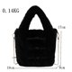 thumbnail image 5 of Bolso de mano GEEK de felpa retro de invierno para mujer, bonito y suave bolso de mano de piel sintética, pequeño bolso de hombro cruzado para mujer, bolso de cubo de lujo., 5 of 5