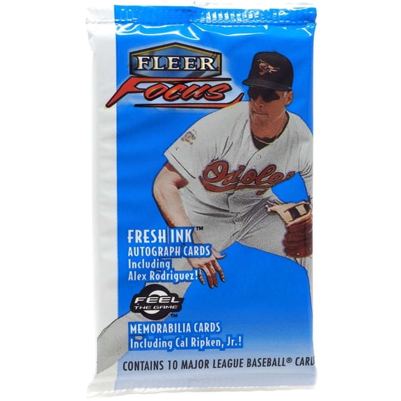 MLB 2000 Fleer Focus Baseball Trading Card HOBBY Pack (10 Cards)