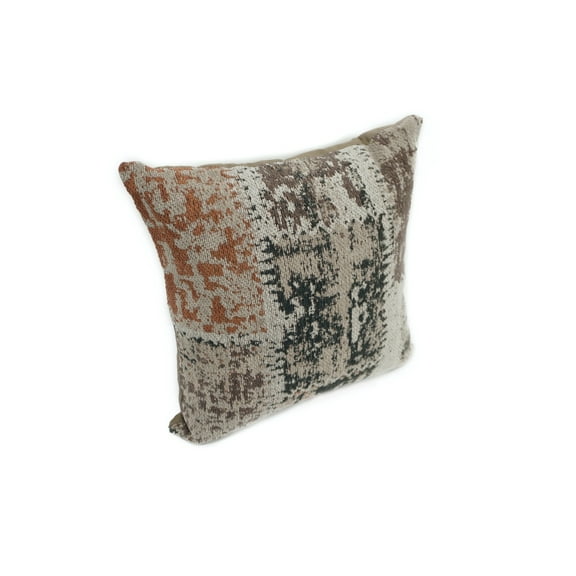 Vinyard Throw Pillow
