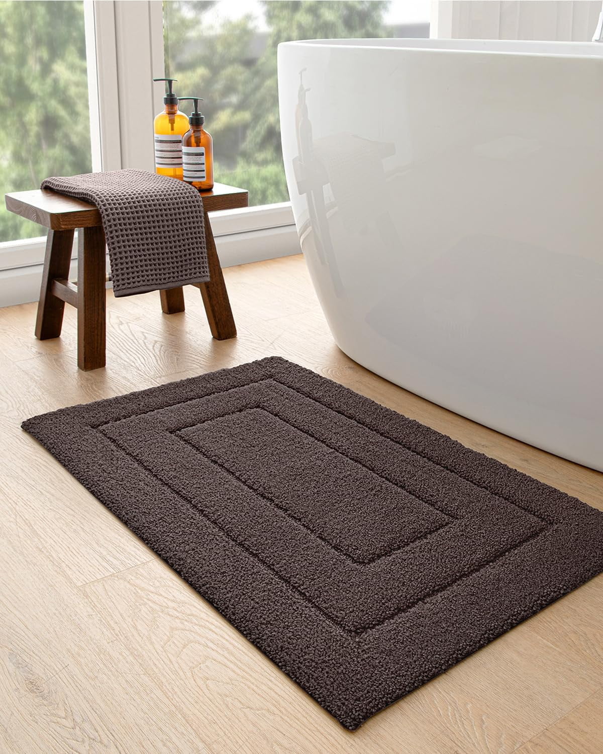 Bathroom Rug Mat, Extra Soft Absorbent Premium Bath Rug, Non-Slip Comfortable Bath Mat, Carpet for Tub, Shower, Bath Room, Machine Washable
