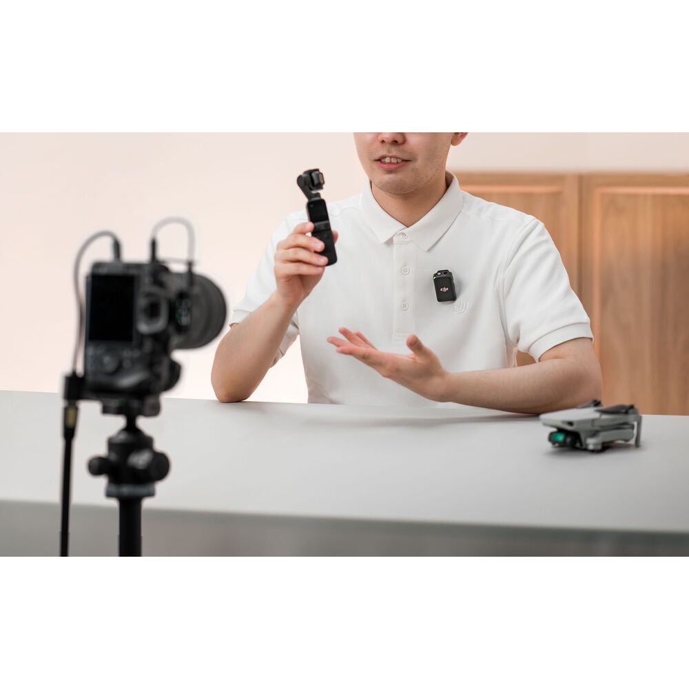 Open Box DJI Mic (1 TX + 1 RX), Wireless Lavalier Microphone, 250m Range, Compact and Ultra-Light, 14-Hour Recording, Wireless Mic for PC, iPhone, Andriod, Cameras, Record Vlogs, Live Stream