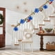 thumbnail image 5 of Adornos navideños de ratán de plástico de 1,8 metros con flores, planta verde de ratán con borde blanco, decoración navideña hecha a mano de ratán, decoración de Halloween de ratán, decoración de otoñ, 5 of 6