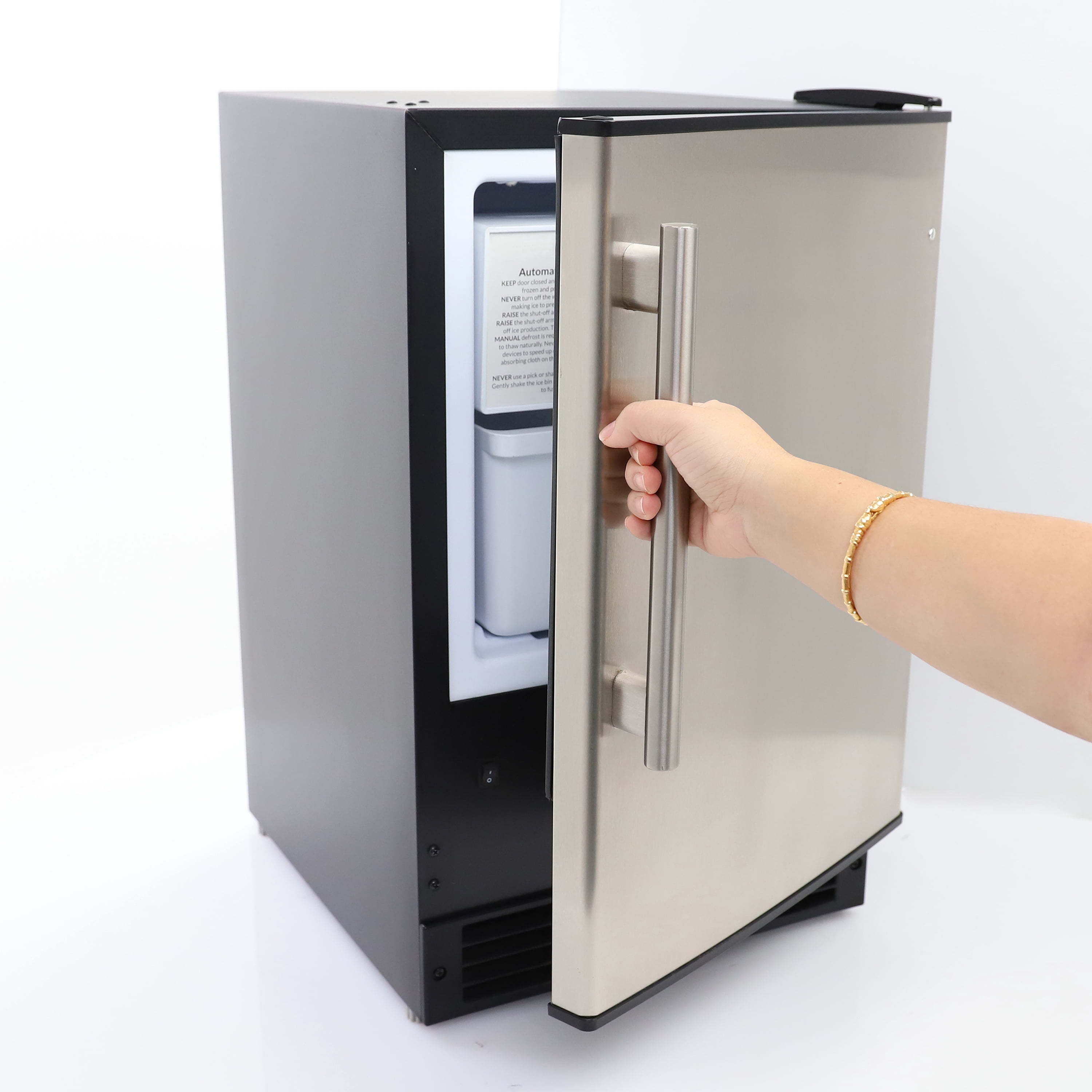 Maxx Ice Countertop or Built-In Ice Maker, 15"W, 15 lbs, Crescent Ice Cubes, 12 lb Ice Storage Bin, in Black with Stainless Steel Door (MIMC15C)