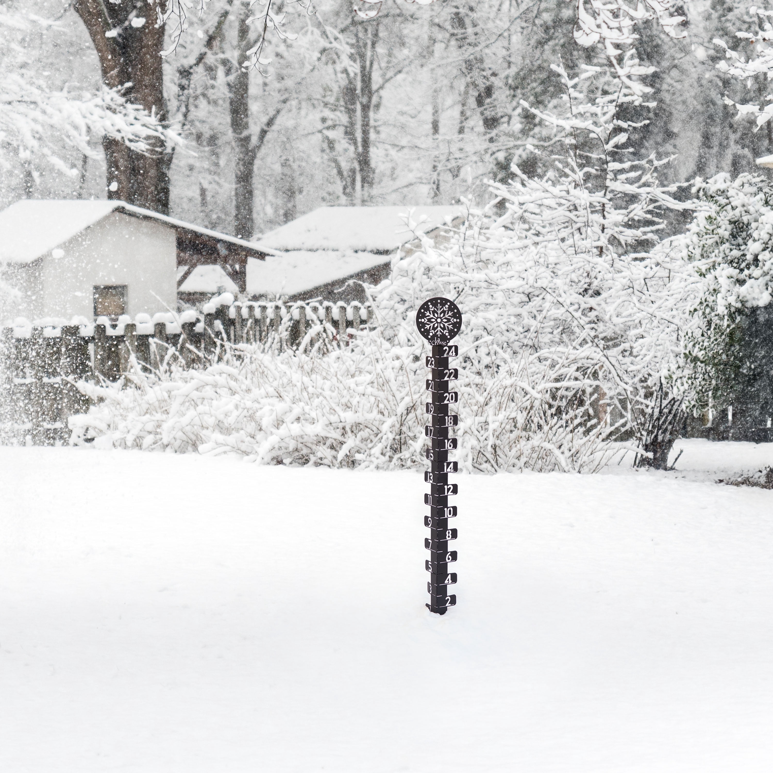 La Crosse 139-4686 24 Inch Metal Snow gauge