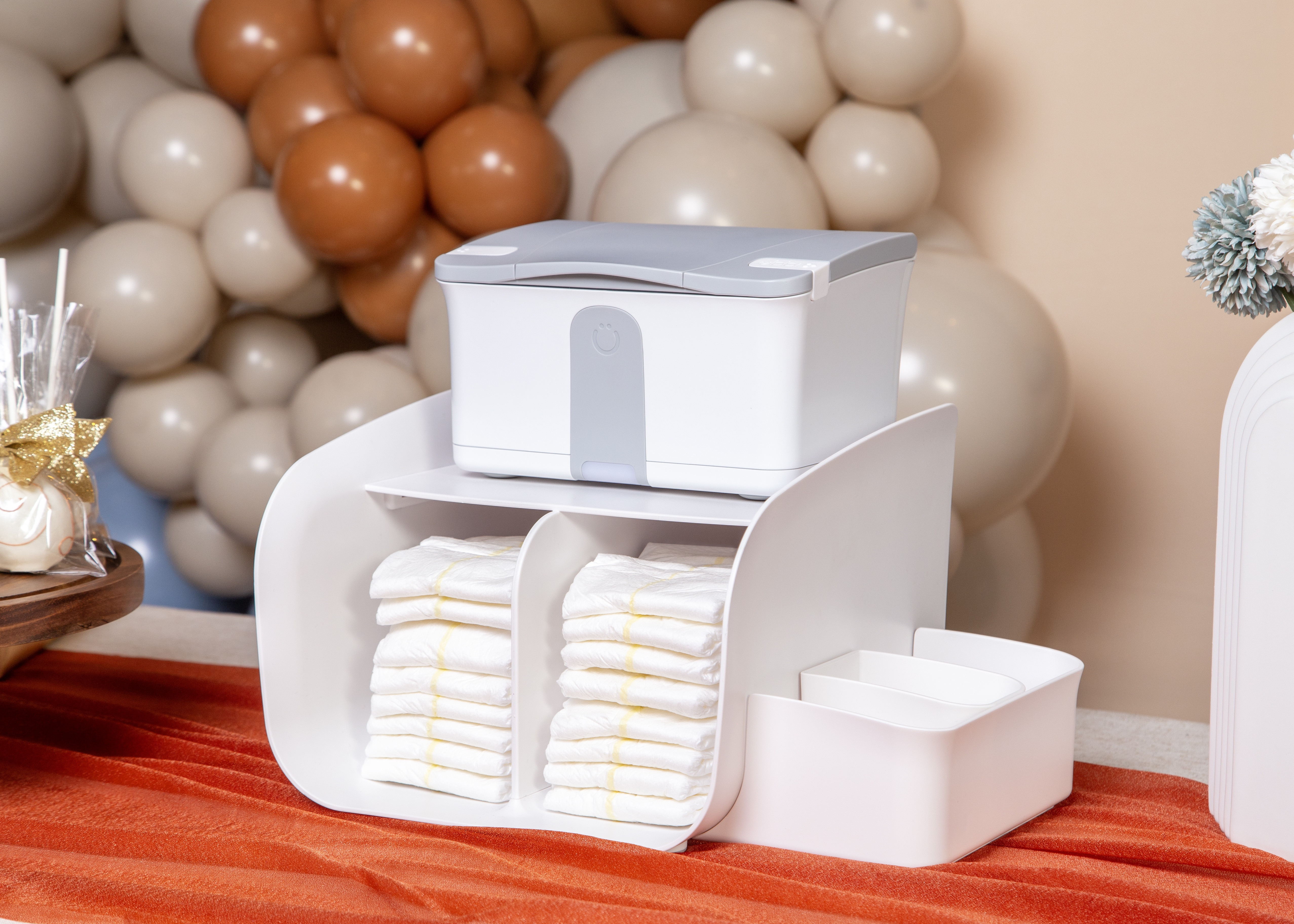Ubbi Diaper Caddy Organizer, White photo 5