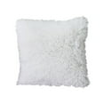 thumbnail image 1 of Coussin en fausse fourrure frisée, 1 of 1
