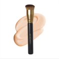 thumbnail image 1 of Brocha de maquillaje Laura Geller Full Coverage Foundation, 1 of 9