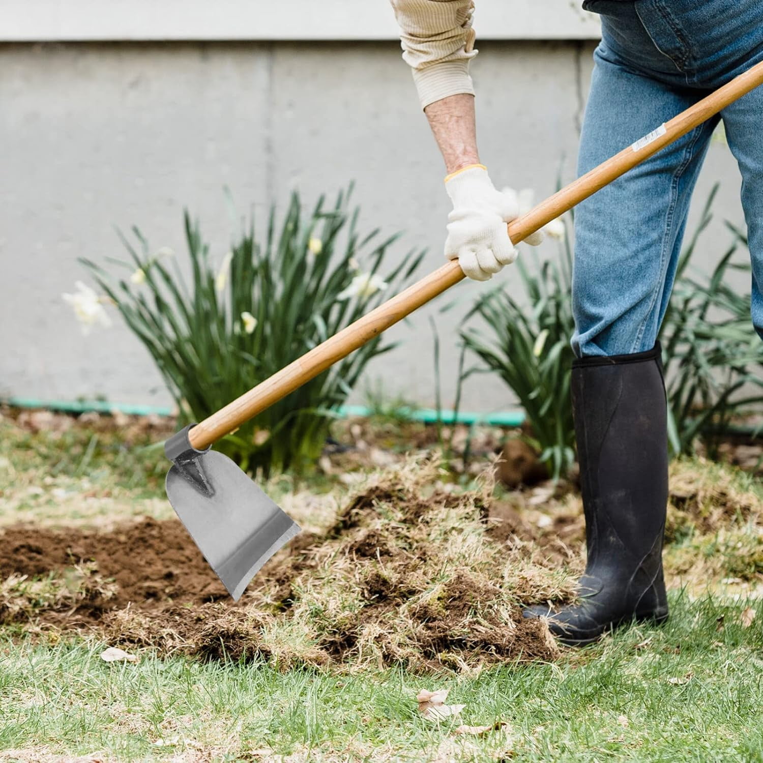 Garden Hoe Weeding Garden Hoe Replacement Head Garden Digging Hoe Head Agricultural Tool for Garden Lawn Yard Loosen Land Weeding Round Eye Hoe Replacement Cultivator Hoe