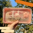 thumbnail image 4 of Estuche de lápices transparente con bonito patrón de dibujos animados, gran capacidad, impermeable, estuche de bolígrafo de PVC, bolsa de almacenamiento de lápices, conejito rosa, 4 of 5