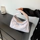 thumbnail image 4 of Bolso de mano con cremallera para mujer bolsa de media luna color sólido ligero para uso diario, 4 of 9