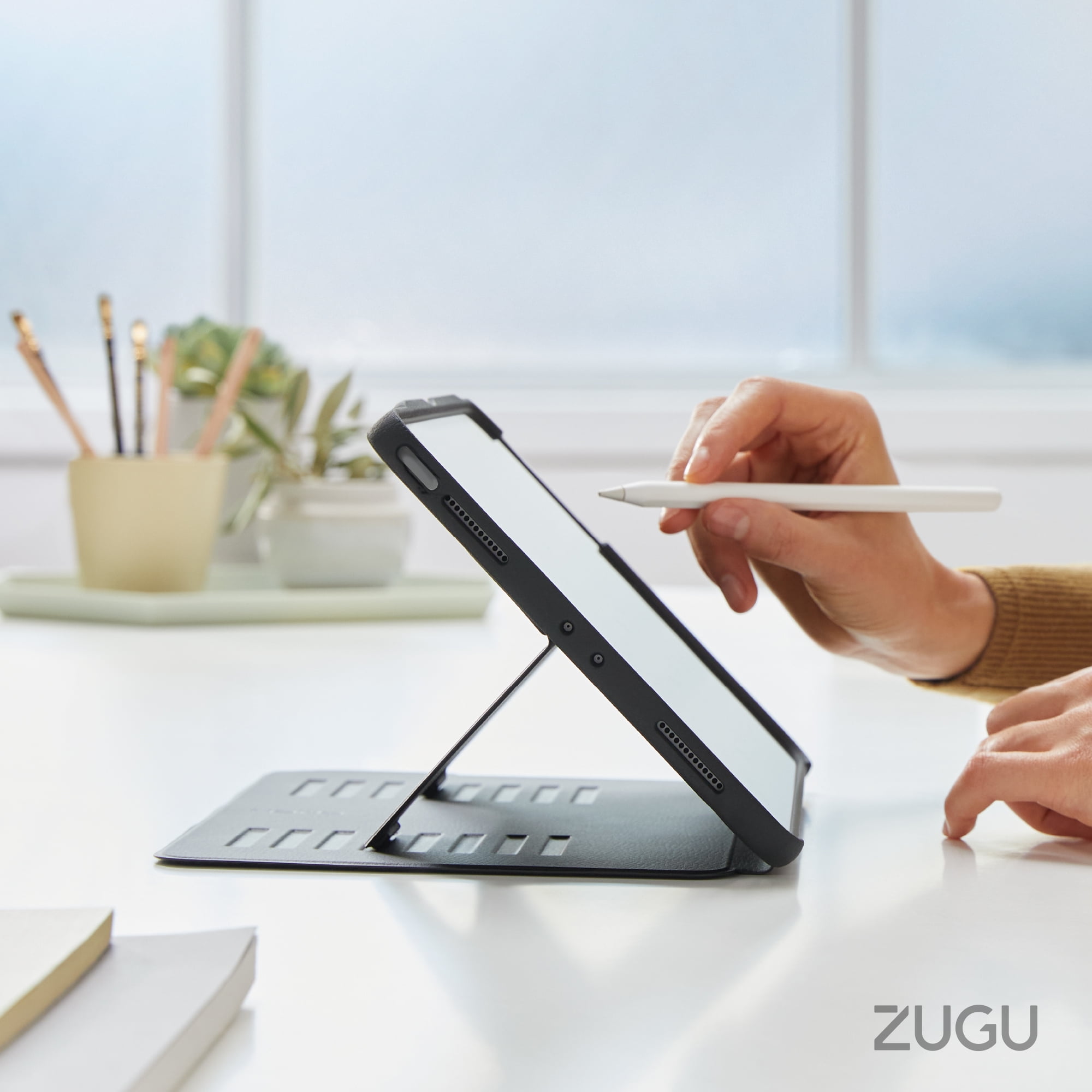 ZUGU CASE for iPad A16 11th Gen (2025) & 10th Gen (2022) Slim Protective Case - Magnetic Stand & Sleep/Wake Cover (Model #s A2696, A2757, A2777) - Scarlet Red