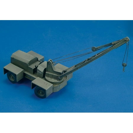 Royal Model 1:35 WWII U.S. Mobile Crane Resin Diorama Accessory #532