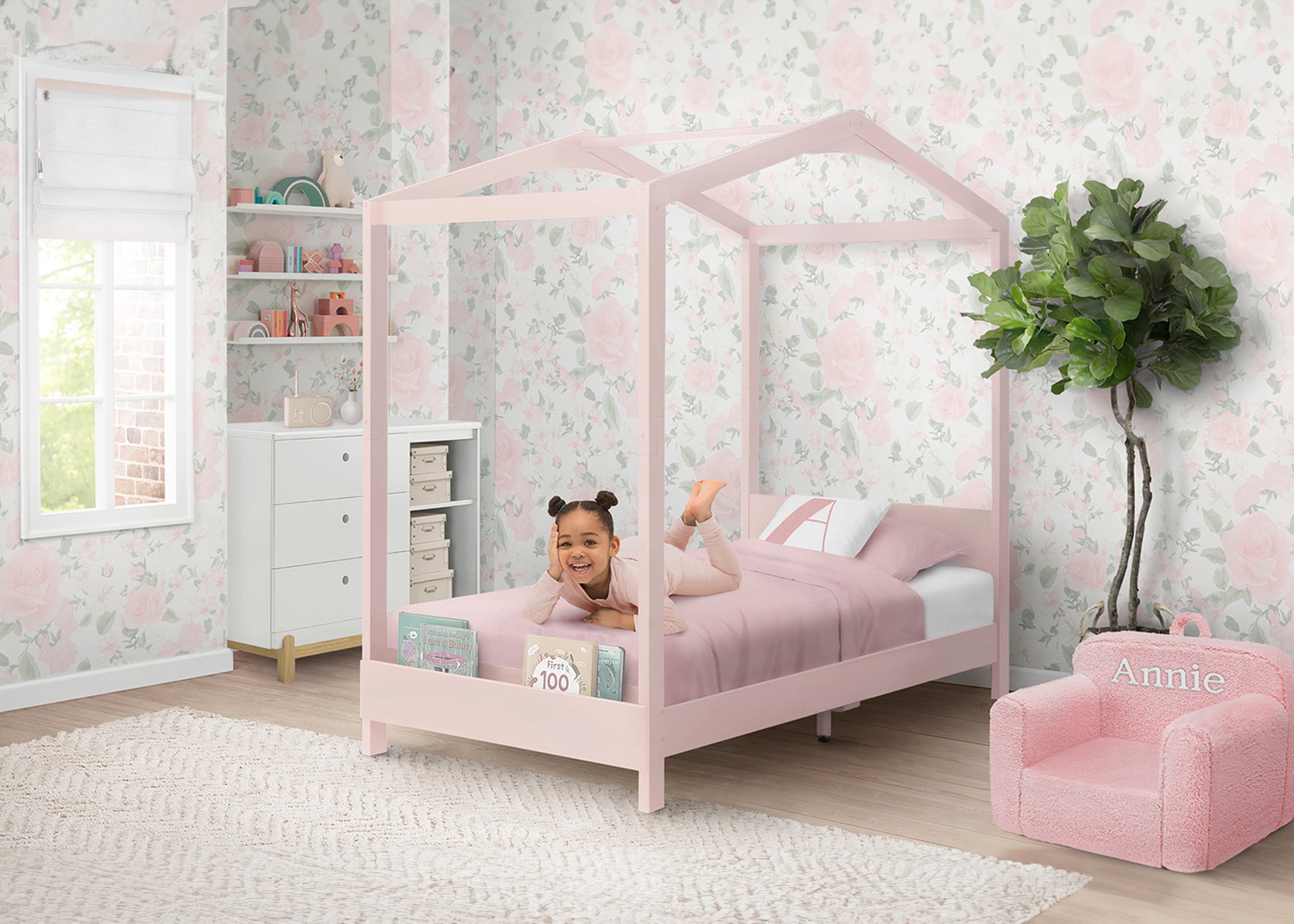 Delta Children Poppy House Wood Twin Bed, Platform Bed - No Box Spring Needed, Blush Pink
