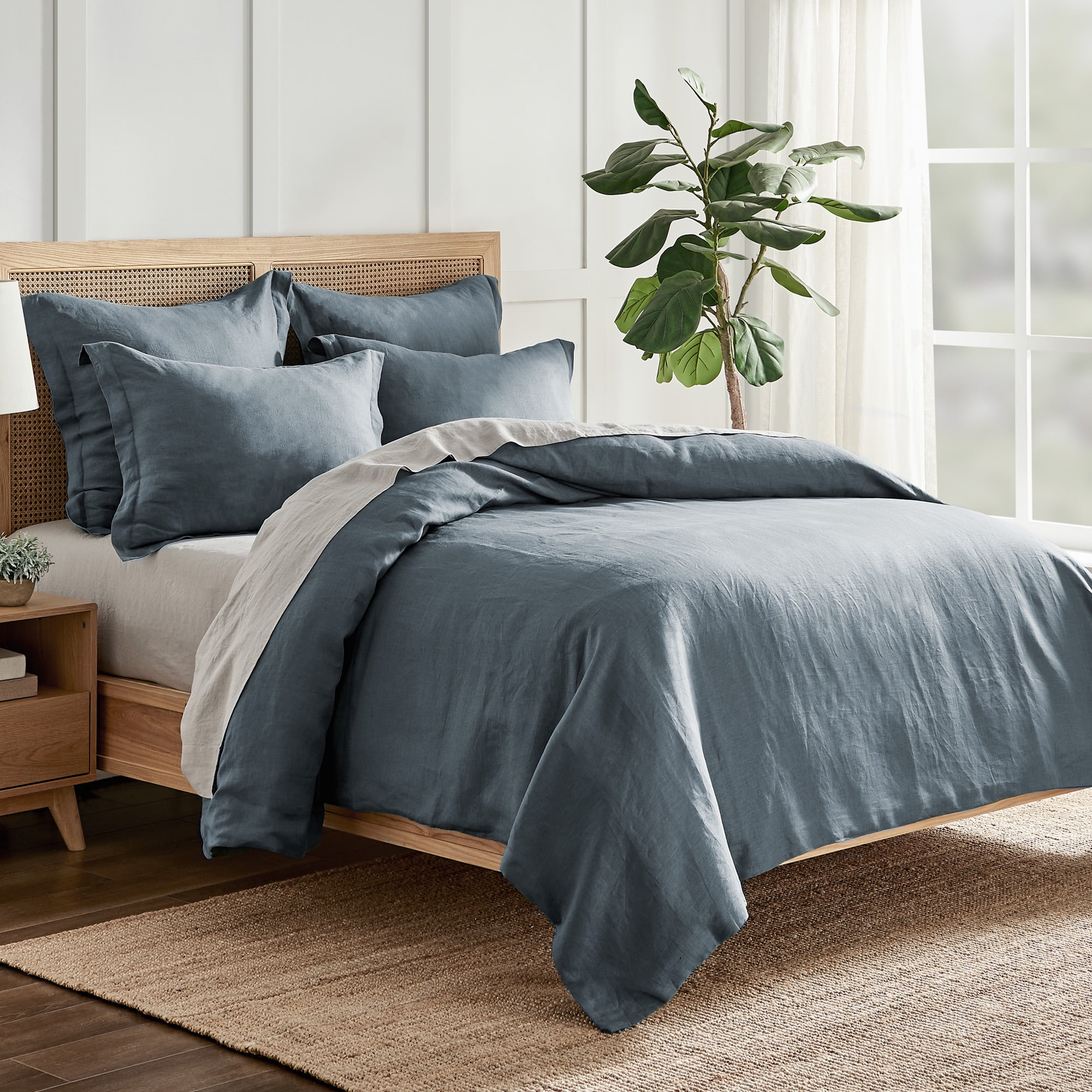 Levtex Home - 100% Linen - King/Cal King Duvet Cover - Washed Linen in Denim Blue - Duvet Cover Size (106 x 94in.)
