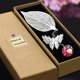thumbnail image 2 of ZHAOCHENG Marcador de hojas de metal con colgante de mariposa 6D, un bonito regalo para lectoras, mujeres, niñas y maestras. Cumpleaños, 2 of 5