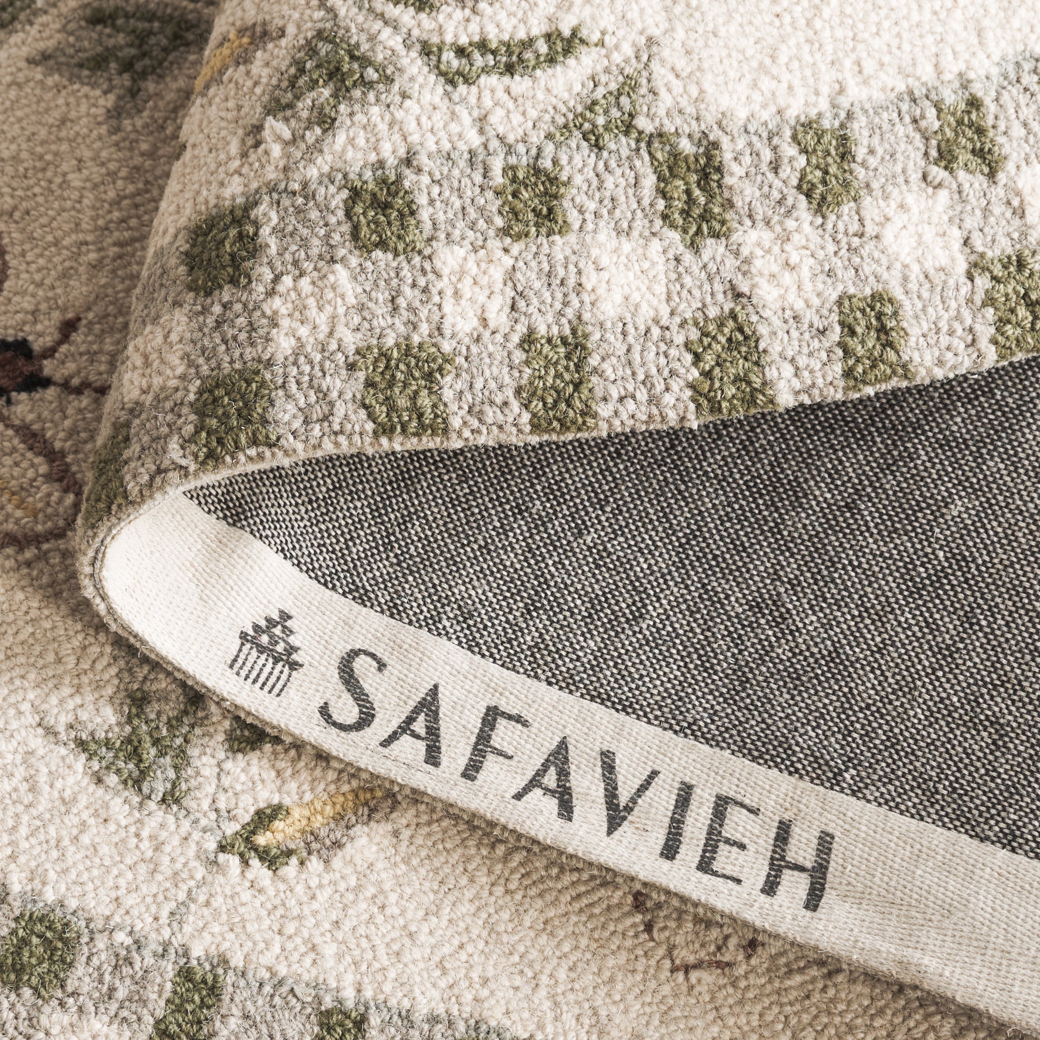 Safavieh Chelsea Lara Bordered Wool Area Rug, Ivory/Green, 6' x 6' Round