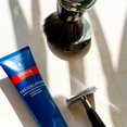 thumbnail image 3 of Crema de afeitar WALTER RAU GMBH 75 ml para piel sensible, 3 of 4