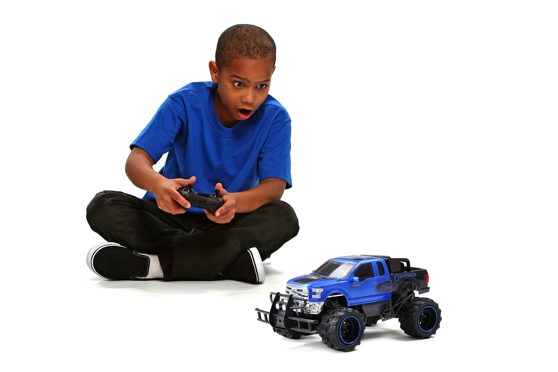 New Bright 1:14 Scale Remote Control Truck Ford F-150 - Blue 2.4GHz USB