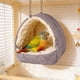 thumbnail image 4 of Hamaca cálida para loros | Cama colgante de algodón grueso y afelpado | Espacio de descanso invernal acogedor para loros medianos | Accesorio de jaula de tela suave | Amarillo, gris, verde y morado, 4 of 5