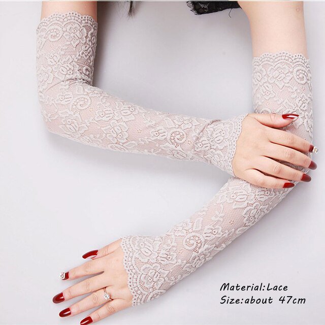 Women's Lace Cuff White Gloves