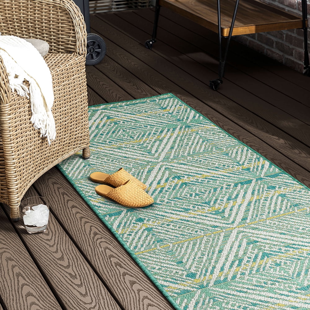 Mohawk Home Taos Geometric Outdoor Area Rug, Teal, 2' 6" x 6'