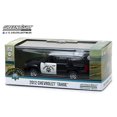 thumbnail image 1 of 2012 Chevrolet Tahoe California Highway Patrol en blanco y negro 1/43 modelo de coche a presión por Greenlight Greenlight 86098, 1 of 2