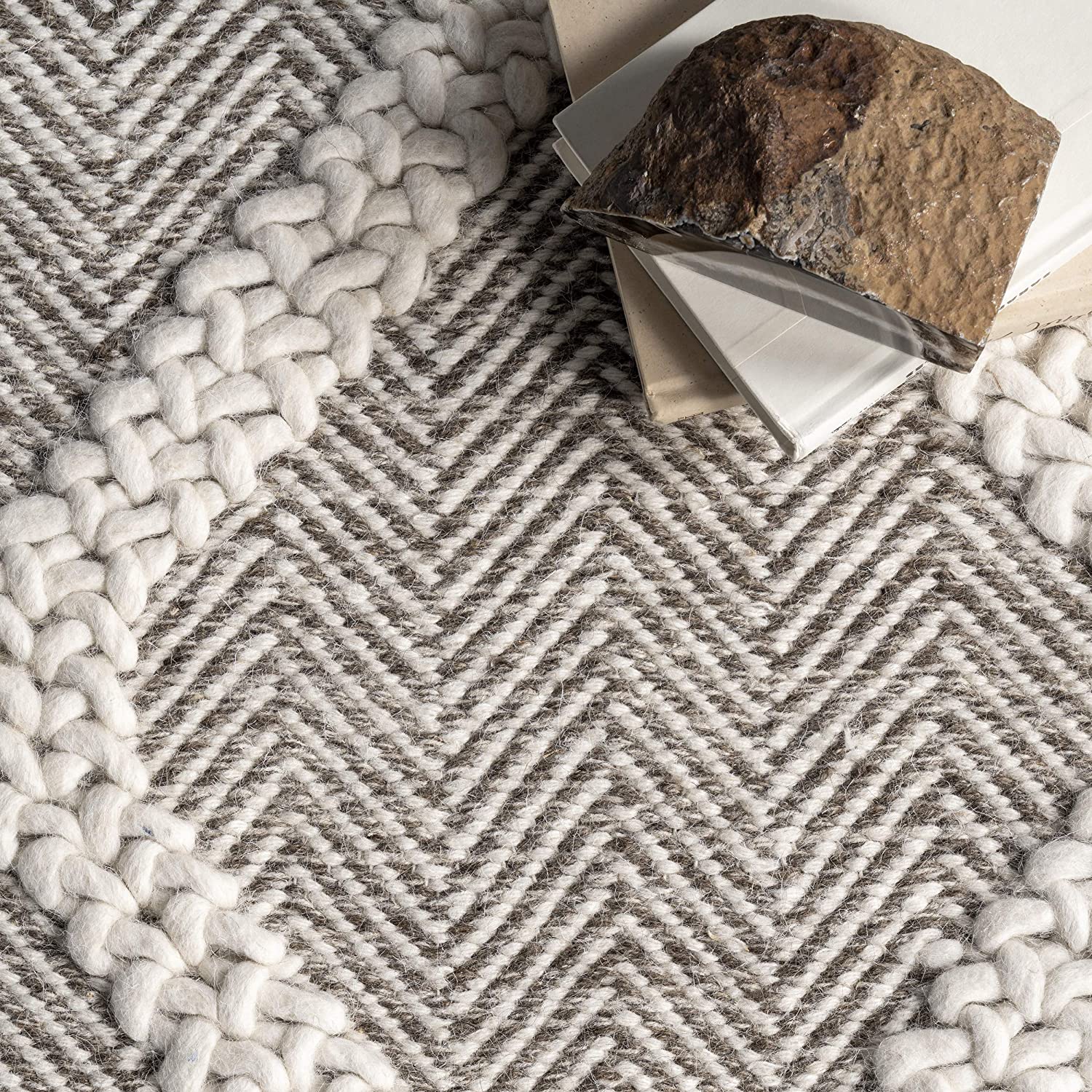 nuLOOM River Hand Woven Textured Trellis Wool Area Rug, 5' x 8', Beige