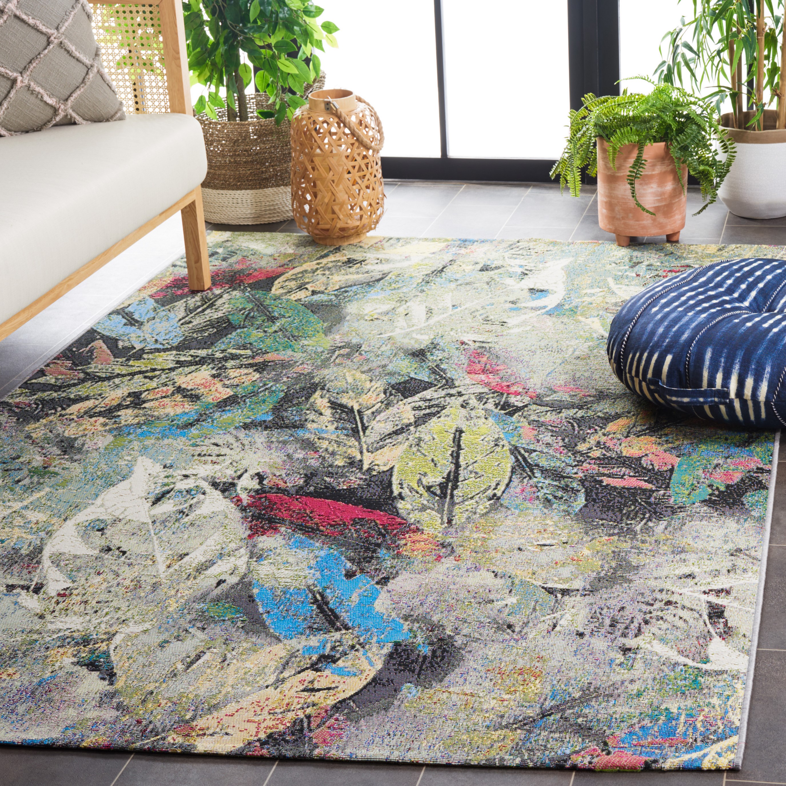 SAFAVIEH Barbados Eamon Botanical Indoor/Outdoor Area Rug, Black Green/Pink, 8' x 10'5"