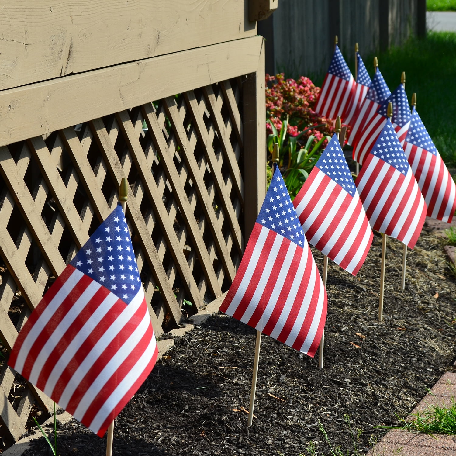 8x12in Polycotton Betsy Flags US Stick Flag, Wood Dowel