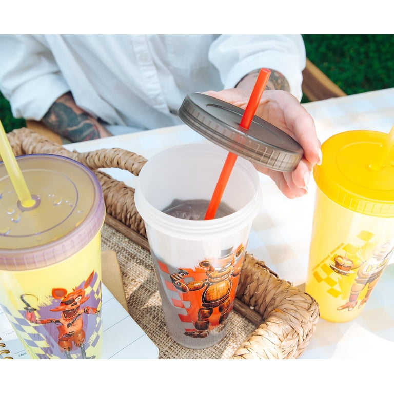 Five Nights At Freddy's 4-Piece Color-Changing Plastic Tumbler Set