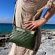thumbnail image 2 of Bandolera Cacto Verde De Piel Vegana GLOWA Bolsa, 2 of 6