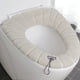 thumbnail image 5 of Asiento Del Inodoro Con Asa Acolchada Para La Comodidad Del Bao, Diseado Para Uso Domstico Para Proporcionar Apoyo Y Facilidad De Limpieza a Los Miembros De La Familia, UKHBMC | Beige, 5 of 6