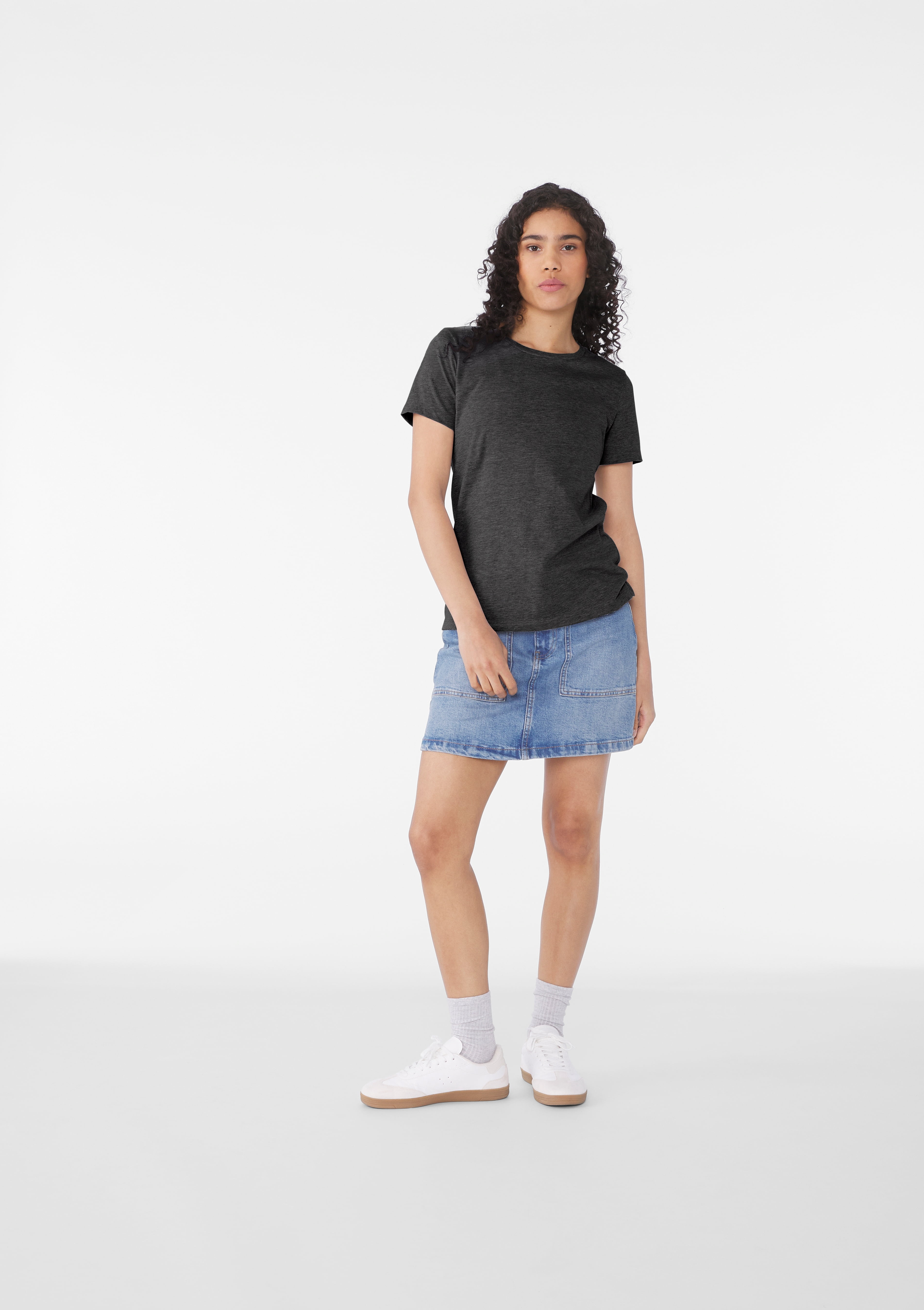 BELLA+CANVAS Women's Crew Neck Personalized T-Shirt, Create your own Designs, Dark Grey Heather, Extra Large