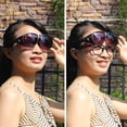 thumbnail image 2 of Gafas de sol Yodo que se ajustan sobre lentes con lentes polarizadas para hombres y mujeres, montura negra/lente púrpura, 2 of 8
