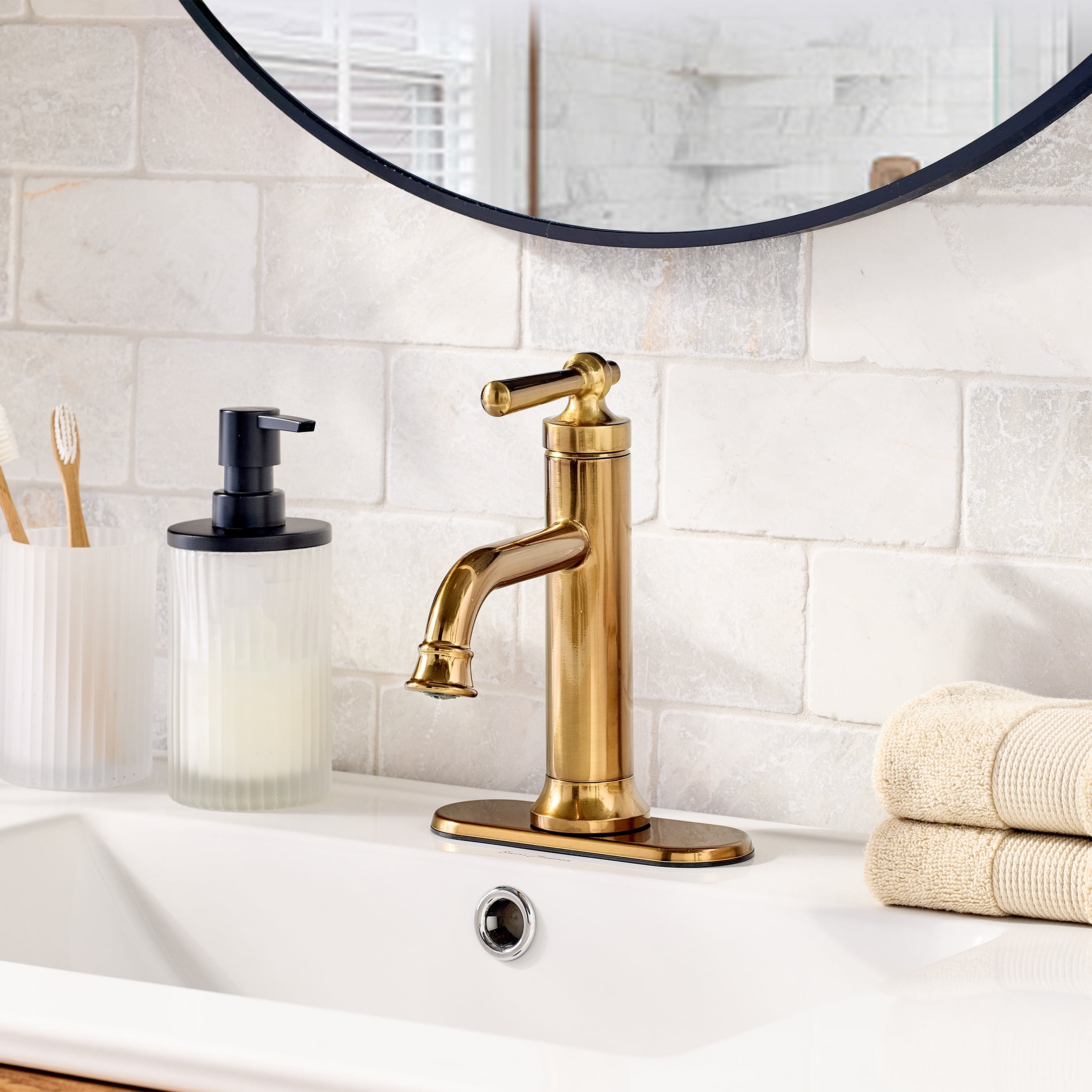 Better Homes & Gardens Modern Heirloom Single Handle Bathroom Faucet in Heritage Gold