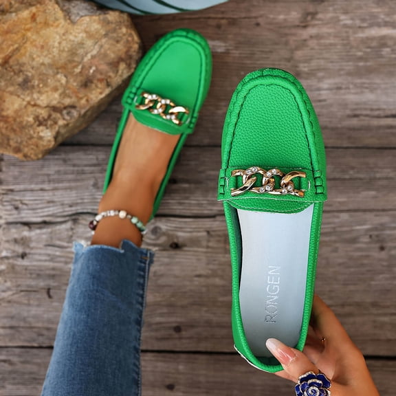 Women's Fashionable Casual Wear Versatile British Style Plus Size Loafers With Metal Chain Round Toe Flat Sole Pumps Comfortable Slip On Gifts
