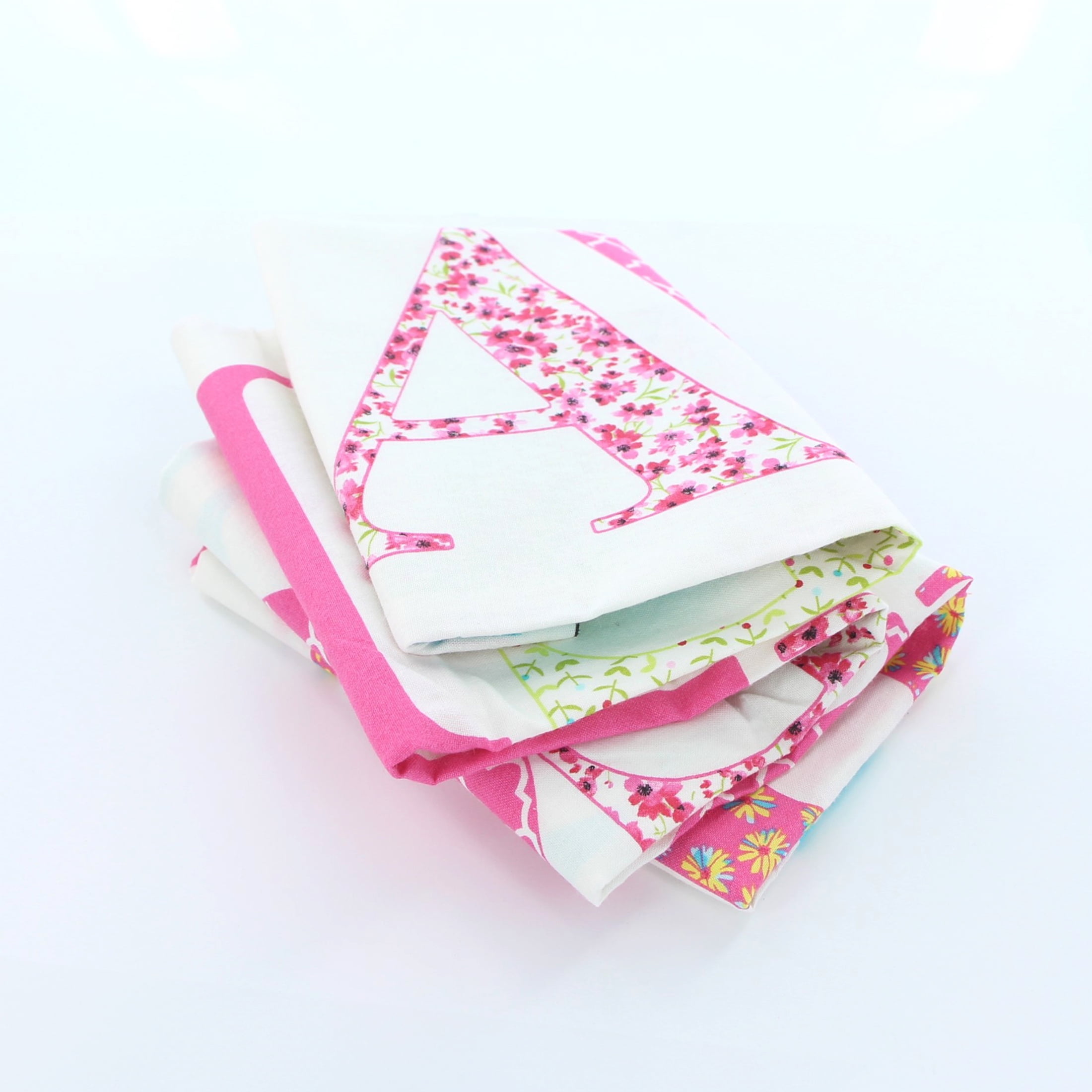 Lettres majuscules thermocollantes Make It Mine 15 cm – 45 pièces