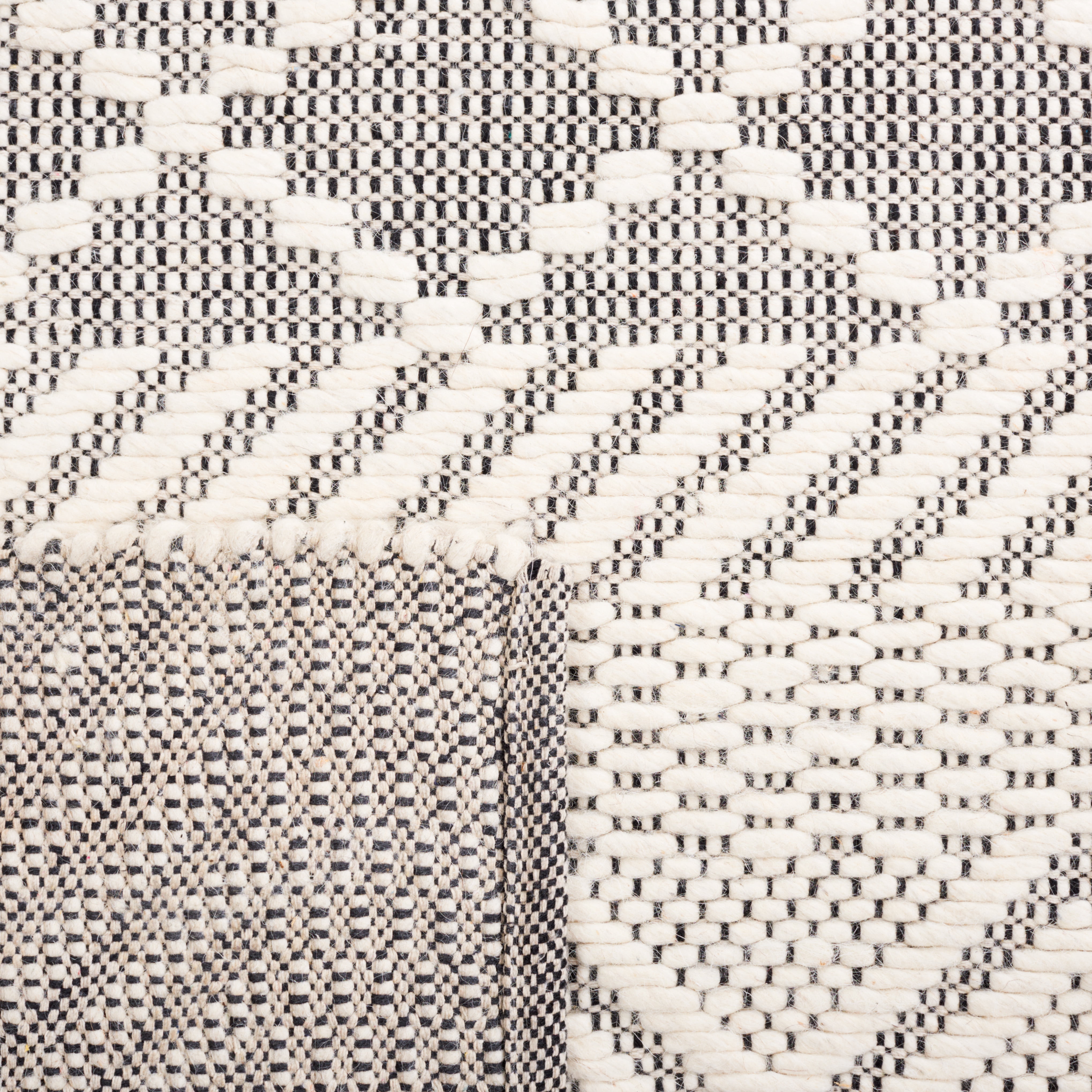 SAFAVIEH Natura Aaron Geometric Wool Area Rug, Ivory, 5' x 8'
