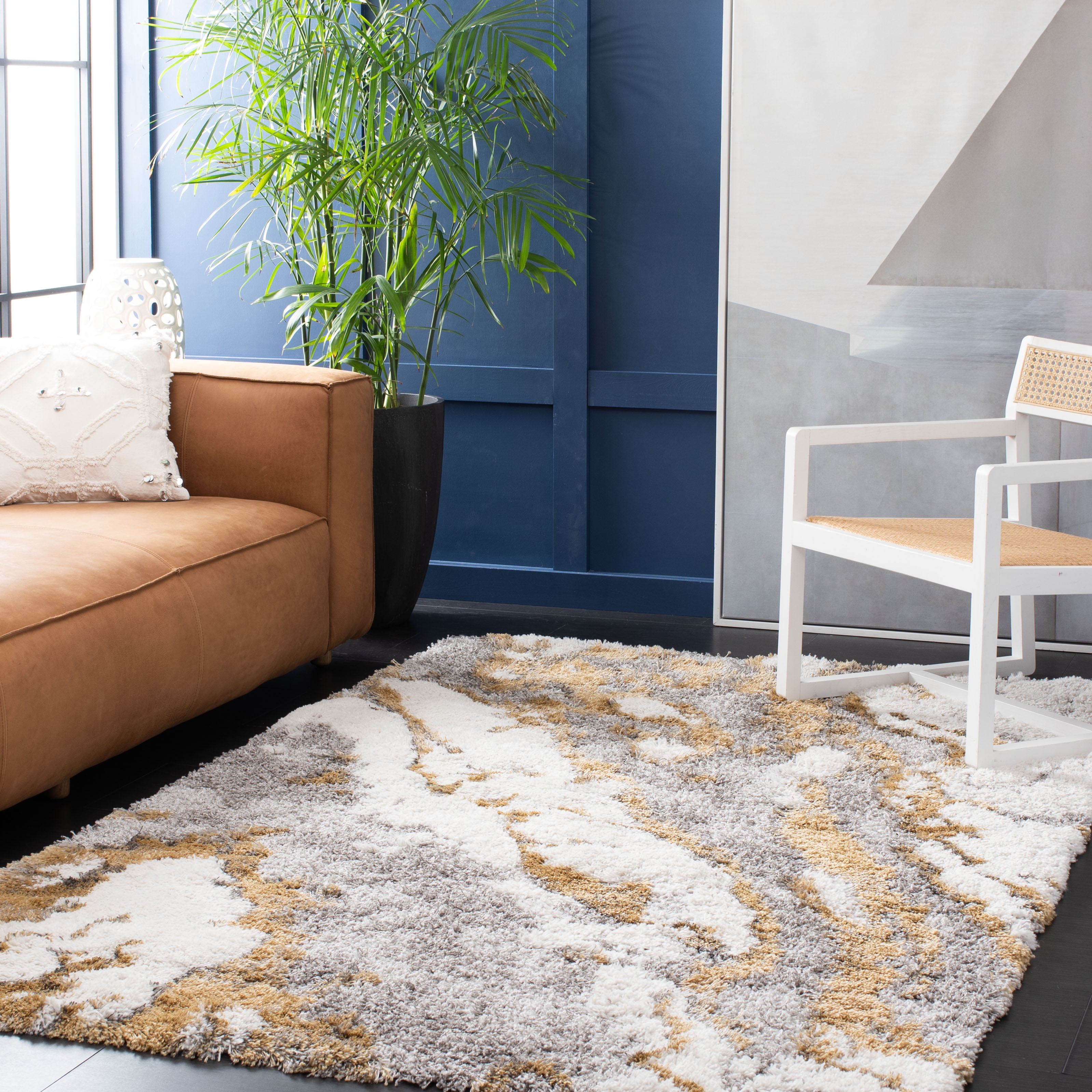 SAFAVIEH Horizon Konstantinos Abstract Shag Area Rug, Grey/Gold, 5' x 5' Square