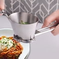 thumbnail image 3 of Moulin à Herbes Multi-Usage Râpe à Légumes Râpe Polyvalente à Main pour Épices Aromatiques Plus Outil de Broyage en Métal Premium, 3 of 5