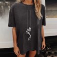 thumbnail image 2 of Tops de mujer Estilo gótico oscuro Cráneo contemplativo Colgando en el aire Características de balanceo Casual Manga corta Verano Estampado retro Manga corta suelta Pompotops hfajkhk138733, 2 of 9