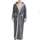 thumbnail image 1 of Batas y pijamas de franela de invierno gruesos y alargados, cálidos, de terciopelo Beibei, para parejas, albornoz, pijamas para hombres., 1 of 5
