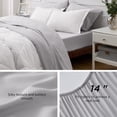 thumbnail image 4 of Juego de ropa de cama Bedsure Queen, reversible, blanco, 7 piezas, 4 of 6