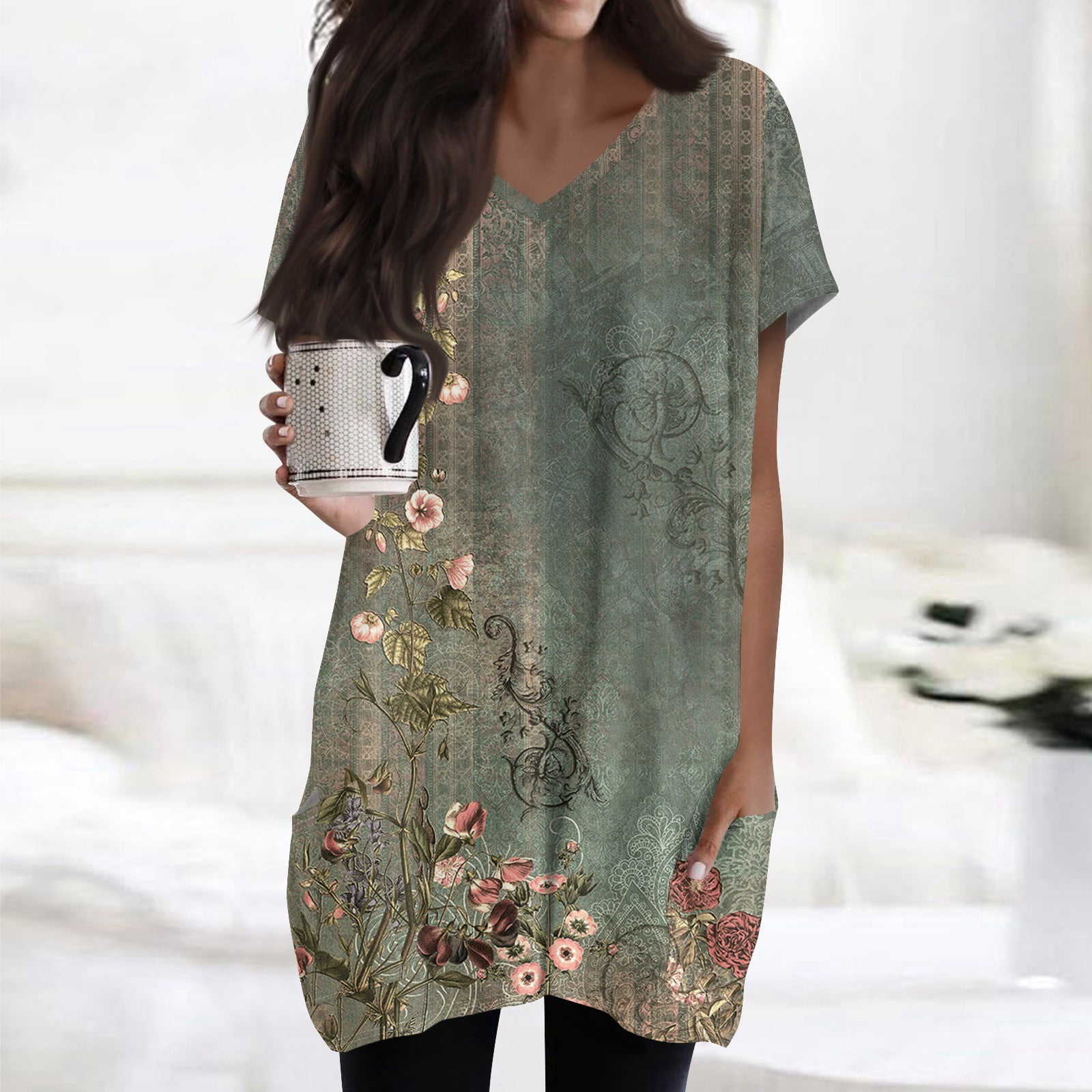 Spring Tunic Blouses for Women, V-neck Short Sleeve Tops, Plus Sized Casual Long T-shirt with Pockets