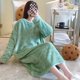 thumbnail image 5 of Conjunto de pijama de felpa Jacquard de manga larga para mujer, ropa de dormir de longitud media de estilo dulce para otoño e invierno, ropa exterior de talla grande para el hogar, 5 of 5
