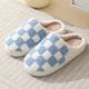 thumbnail image 1 of Zapatillas con estampado de tablero de ajedrez para mujer, zapatos informales con forro de felpa, cómodas zapatillas para parejas, 1 of 4