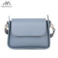 thumbnail image 2 of Bolso de mujer sencillo de color puro, novedad de verano 2024, bandolera de un solo hombro de moda retro, versión coreana de bolso cuadrado pequeño, 2 of 5