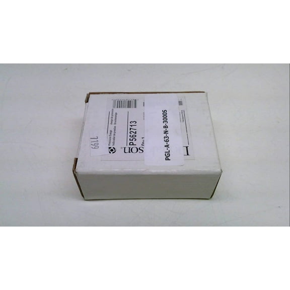 Donaldson P562713 In-Line Pressure Gauge, 2.8 in Dial, 0 - 3000 psi, 1/4 in NPT Connection, +/- 3% Full Scale