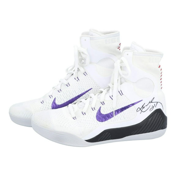 Kobe Bryant Photomatched 2014 Opening Night Game Used Signed Sneakers Beckett